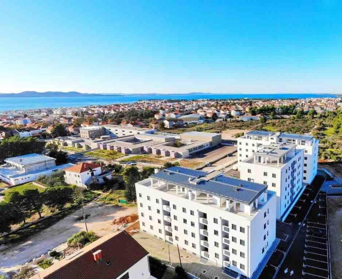 Apartment Roni + Besplatan Parking Ζαντάρ Εξωτερικό φωτογραφία